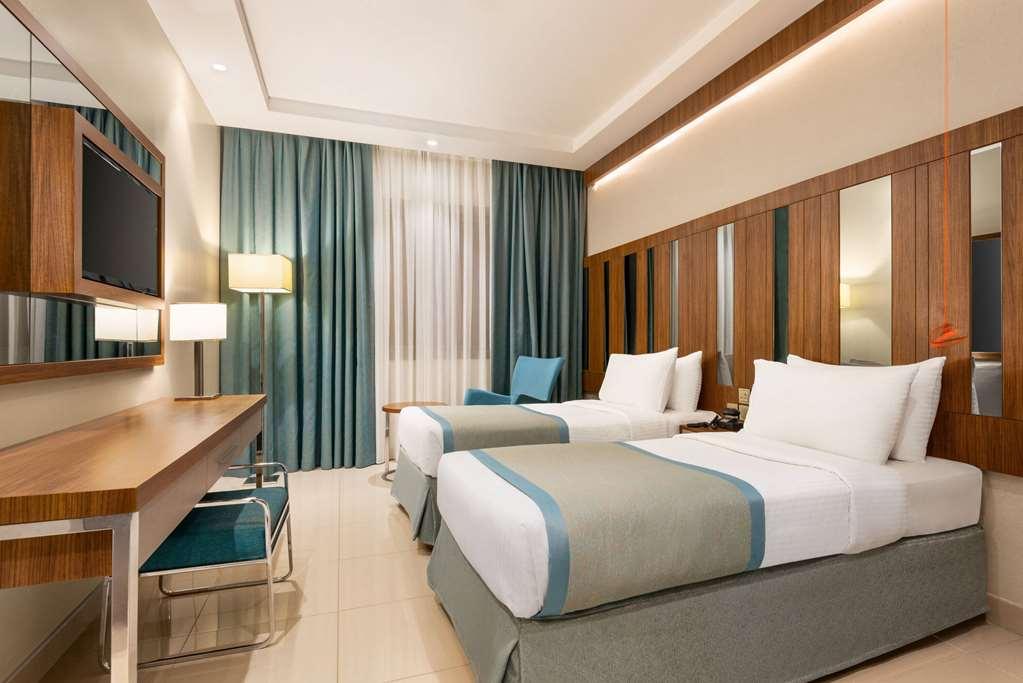 Ramada By Wyndham Makkah Zad Al Tayseer Mekke Oda fotoğraf