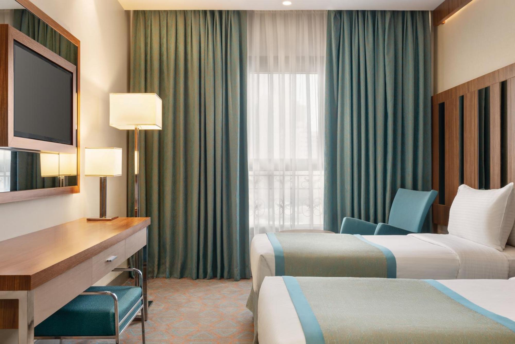 Ramada By Wyndham Makkah Zad Al Tayseer Mekke Dış mekan fotoğraf