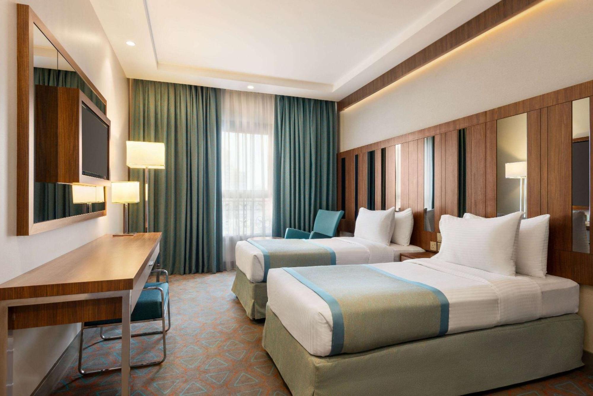 Ramada By Wyndham Makkah Zad Al Tayseer Mekke Dış mekan fotoğraf
